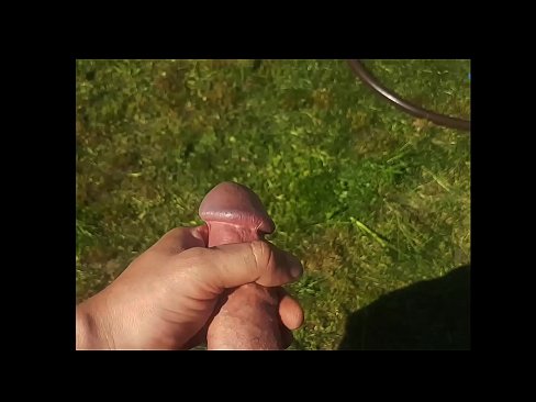 ❤️ Horúca kočka si nechá jebnúť ružovú kundičku a vystrieka sa so squirtom v letnej záhrade ❌ Anal video na porno sk.taxiklass.ru ❌❤